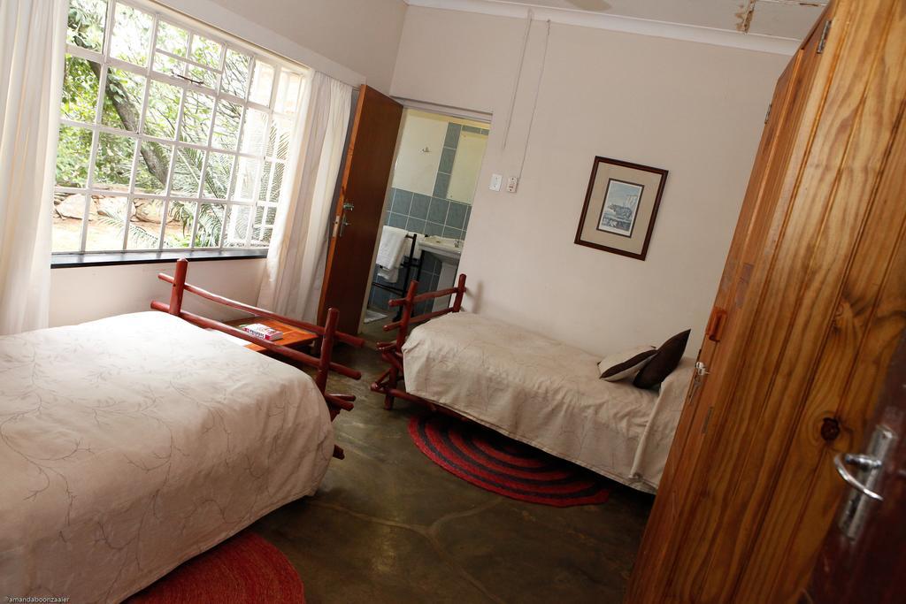 Down Gran'S Self-Catering Cottage Lobamba Exterior foto